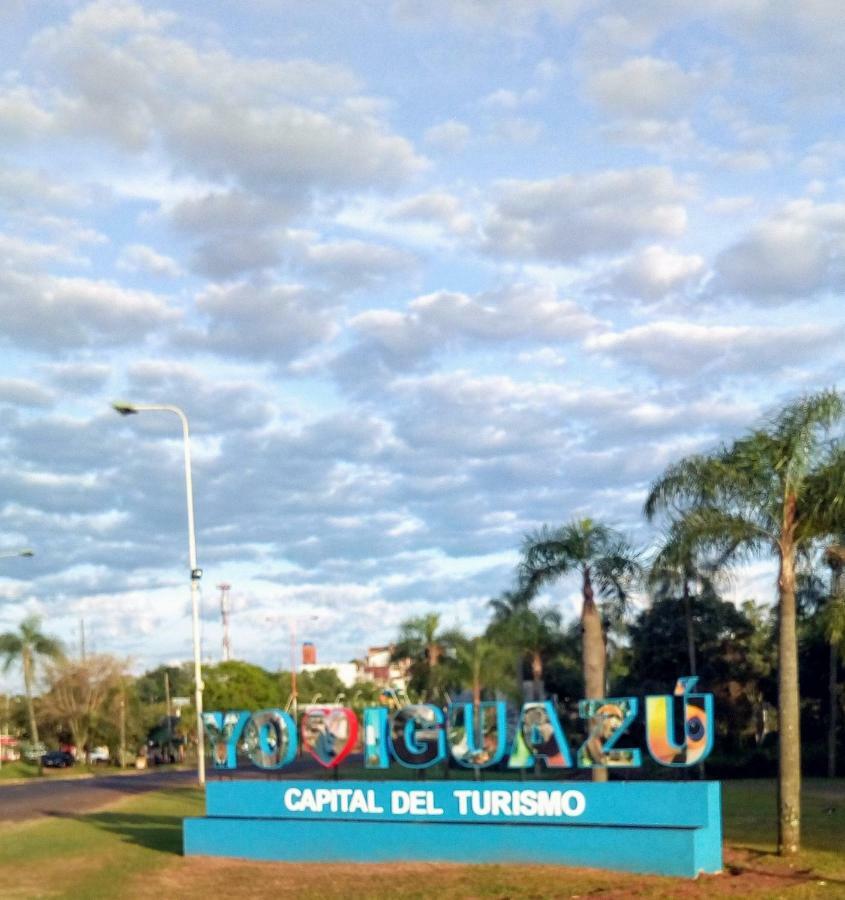 Alojamiento Sol Del Iguazu ปูแอร์โตอีกวาซู ภายนอก รูปภาพ